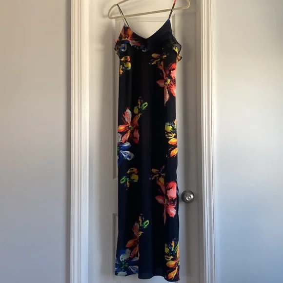 Floral Maxi Dress - Picture 2 of 7